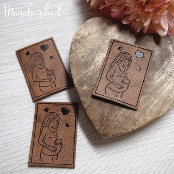 Kunstleder Label Eigenproduktion Unendlich geliebt ''Liebe im Bauch''
